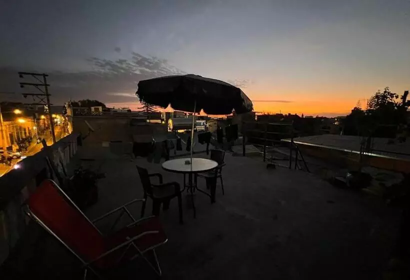 پانسیون Orkkowasi Backpackers