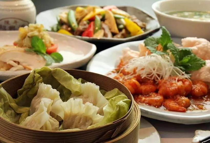 Pension Thunder Papa