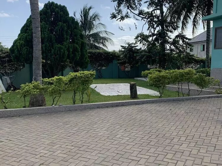 Sovitel Hotel And Restaurant