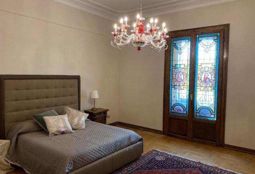 تختخواب و صبحانه Dimora Castelli