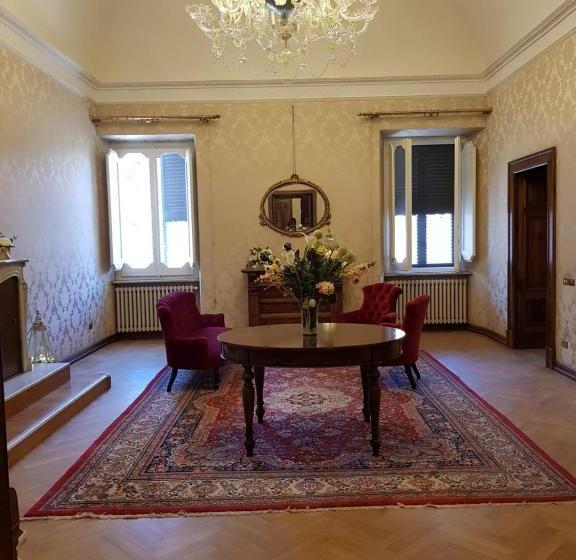 تختخواب و صبحانه Dimora Castelli