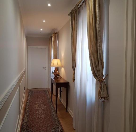 تختخواب و صبحانه Dimora Castelli