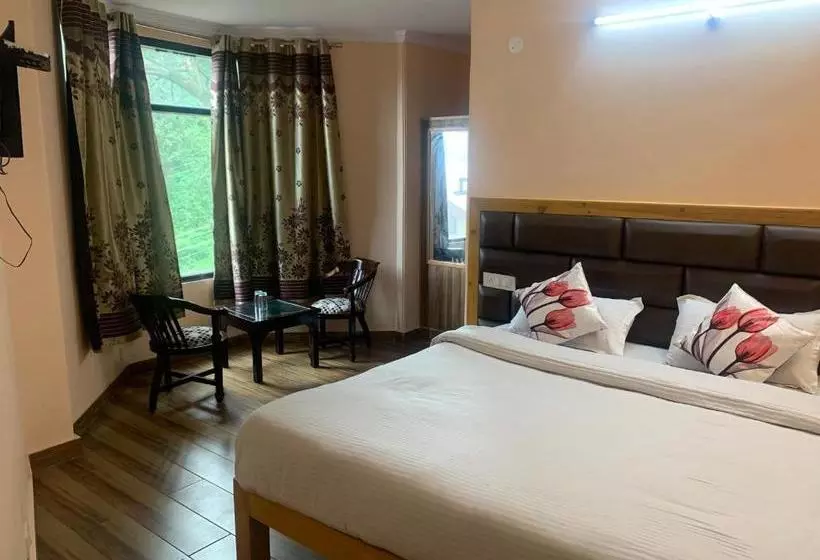ホテル Aarika Homestay