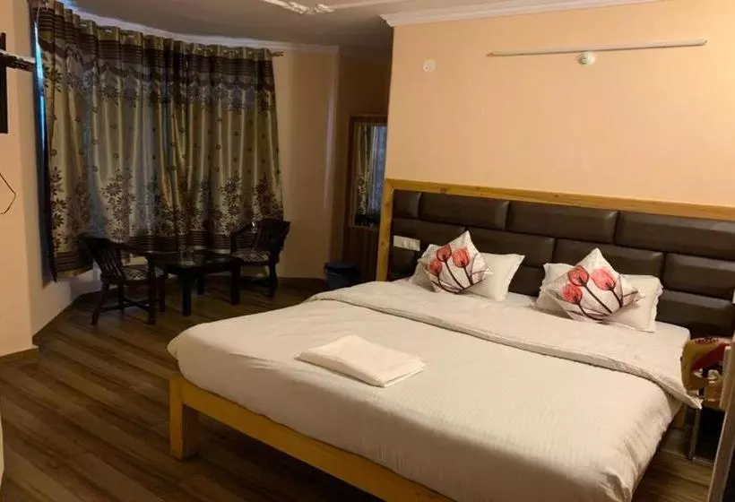 ホテル Aarika Homestay