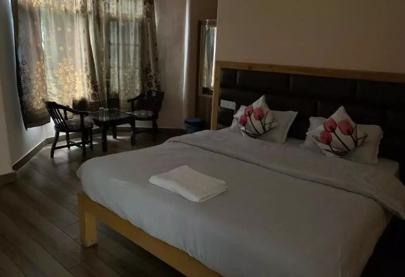ホテル Aarika Homestay