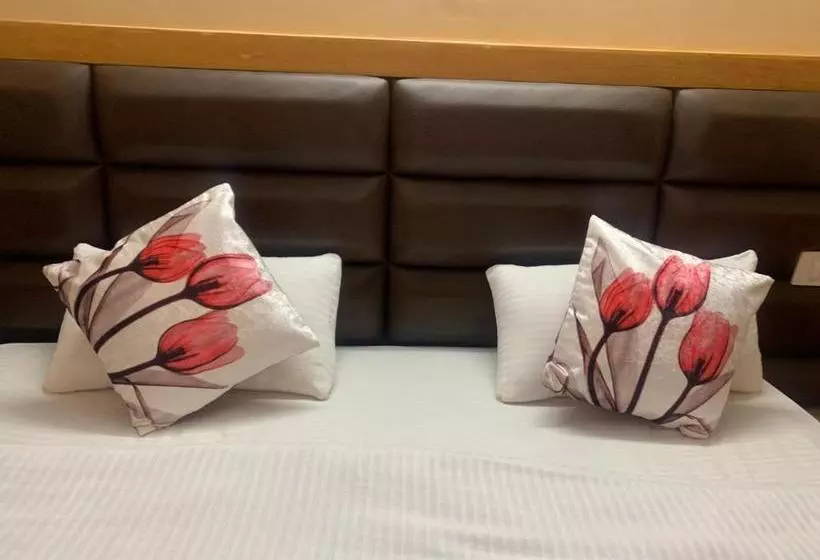 ホテル Aarika Homestay
