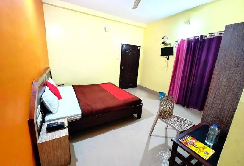 هتل D 2 Holiday Inn Puri Near Sea Beach   Excellent Service Recommended