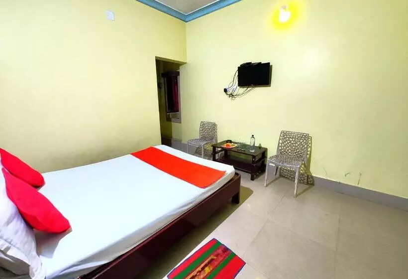 هتل D 2 Holiday Inn Puri Near Sea Beach   Excellent Service Recommended
