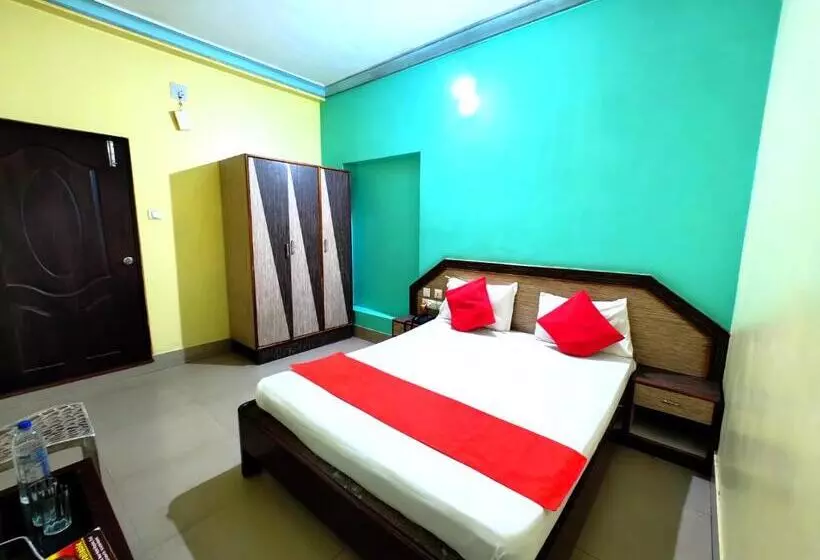 هتل D 2 Holiday Inn Puri Near Sea Beach   Excellent Service Recommended