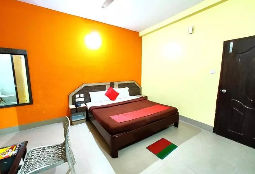 هتل D 2 Holiday Inn Puri Near Sea Beach   Excellent Service Recommended