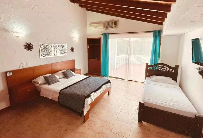 Hotelli Loto Del Viento