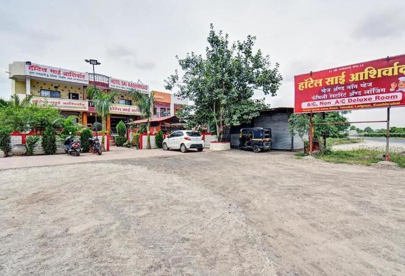 Отель Oyo 81758 Sai Aashirwad Lodging