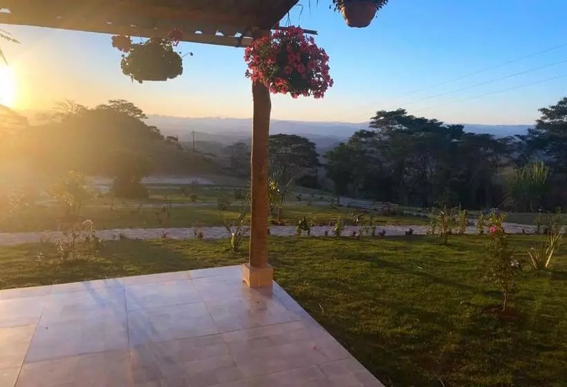 ホテル Pousada Alto Da Serra