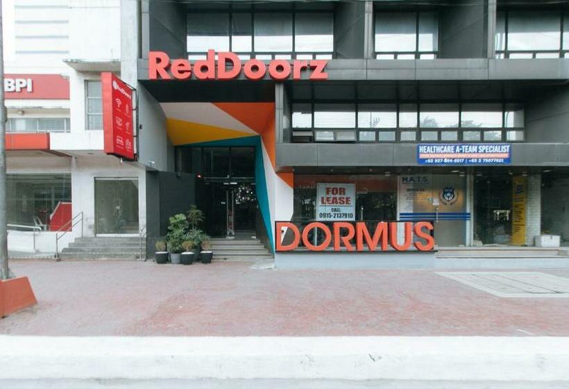 ホテル Reddoorz Hostel @ Dormus España