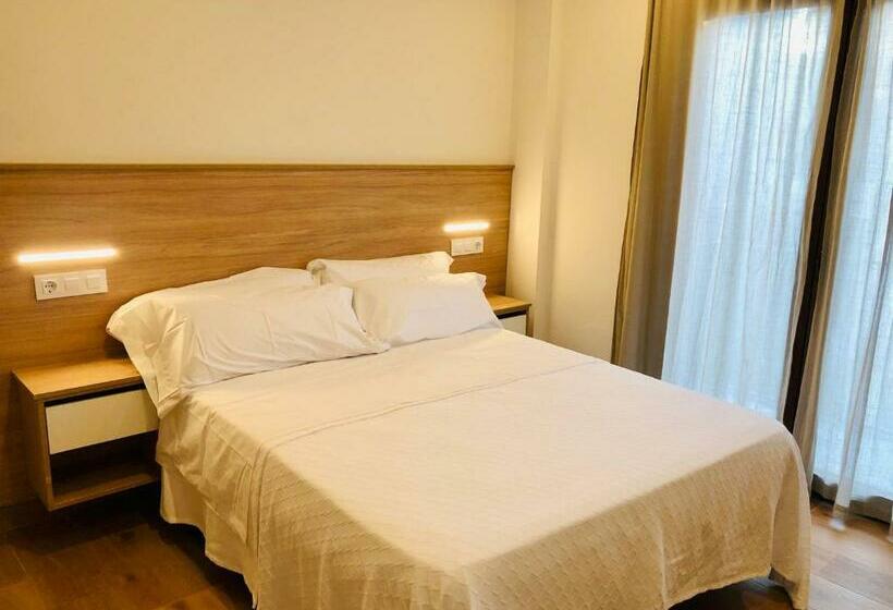 膳宿费 El Montoro