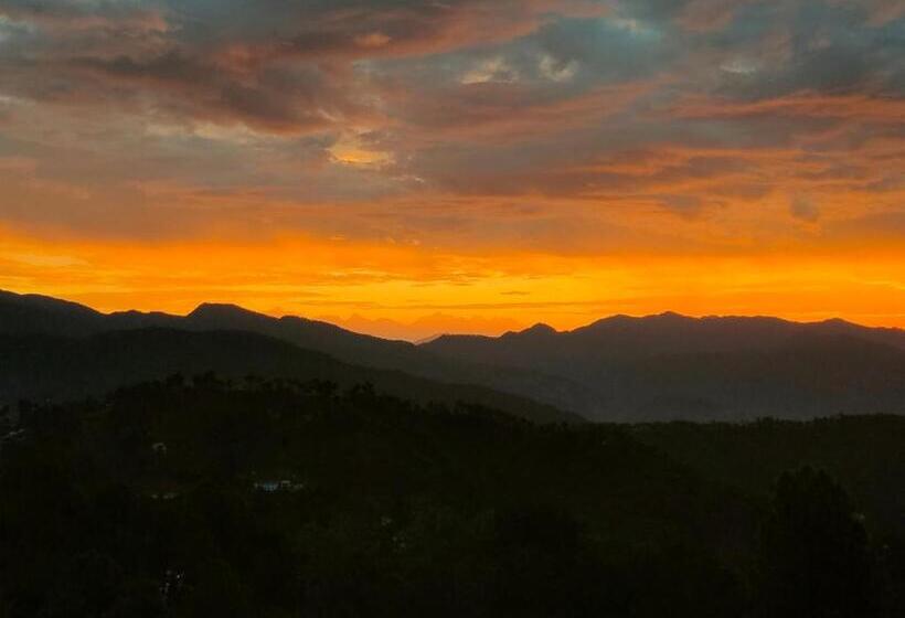 Pensão Kasar Wonder Hill Homestay