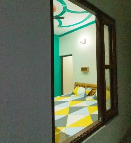 ペンション Kasar Wonder Hill Homestay