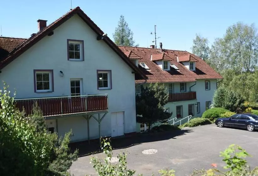 Majatalo Penzion Pastviny