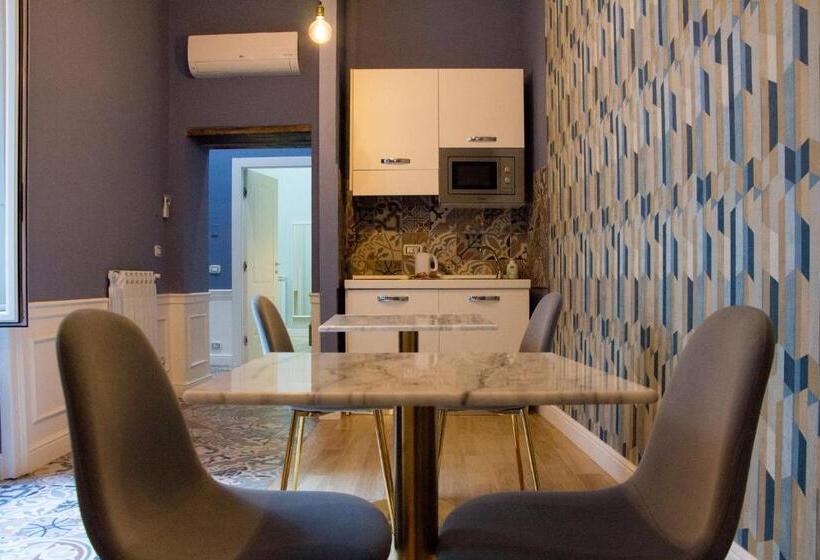 پانسیون Wanderlust Naples A Place To Stay