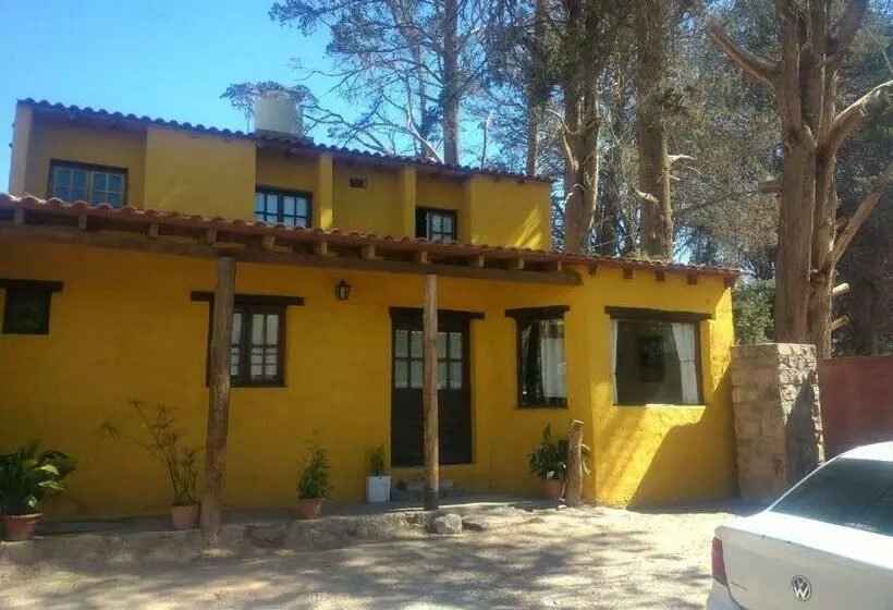 ユースホステル La Casa De La Abuela Tilcara