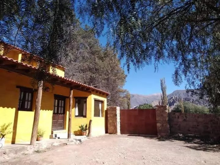 ユースホステル La Casa De La Abuela Tilcara