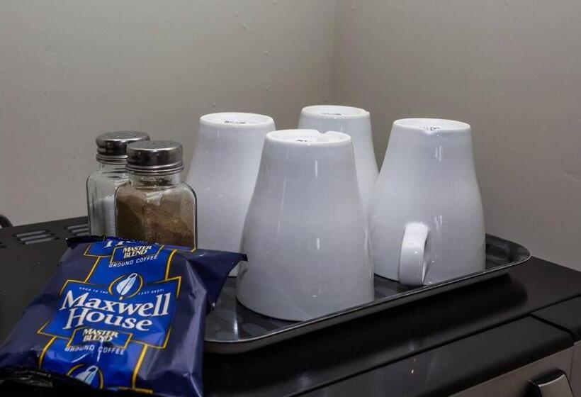 ユースホステル Steps To Balboa Park  Brand New Apt   Cozy Studio