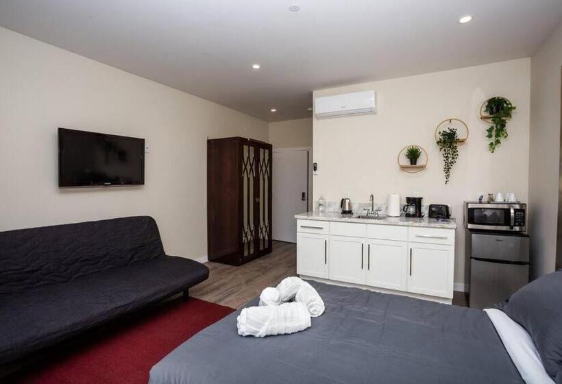 ユースホステル Steps To Balboa Park  Brand New Apt   Cozy Studio