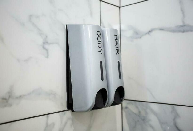 ユースホステル Steps To Balboa Park  Brand New Apt   Cozy Studio