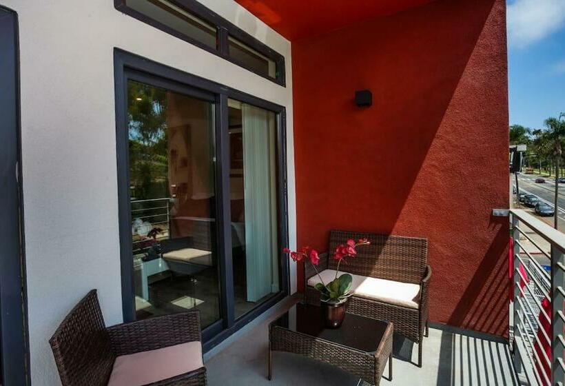 ユースホステル Steps To Balboa Park  Brand New Apt   Cozy Studio