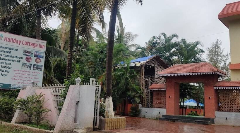 酒店 Holiday Cottage Inn