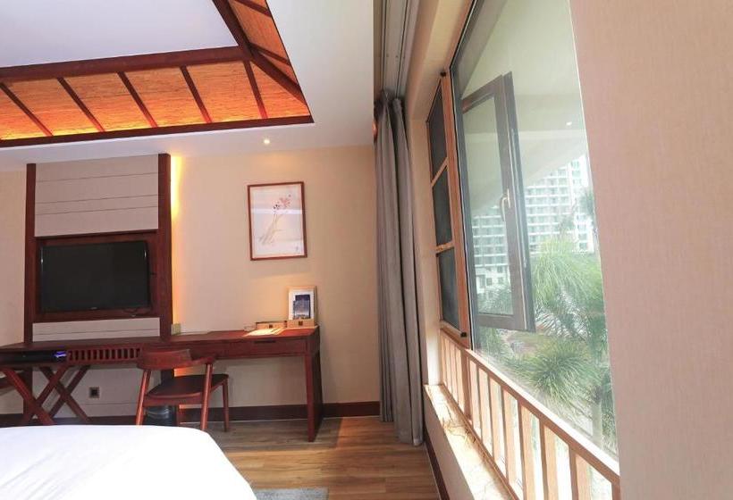 ホテル Laniakea Hot Spring Resort