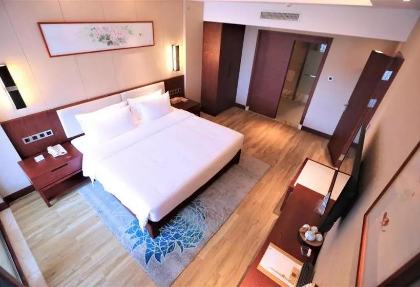 ホテル Laniakea Hot Spring Resort