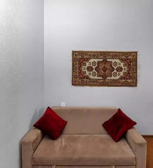 هتل Nizami By La Casa