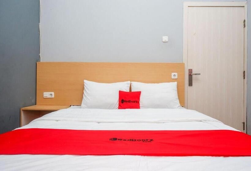 Hotel Reddoorz Near Exit Tol Batang