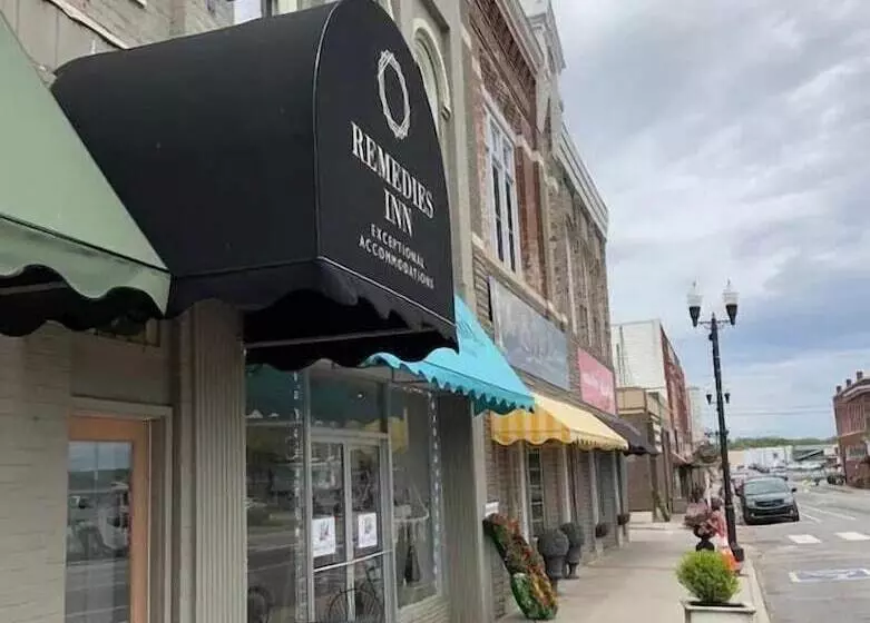 Hotelli Remedies Inn