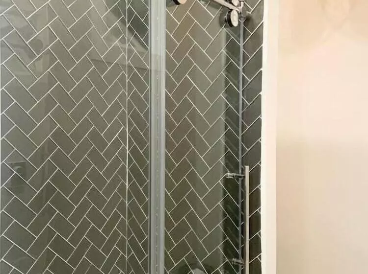 Hotelli Remedies Inn