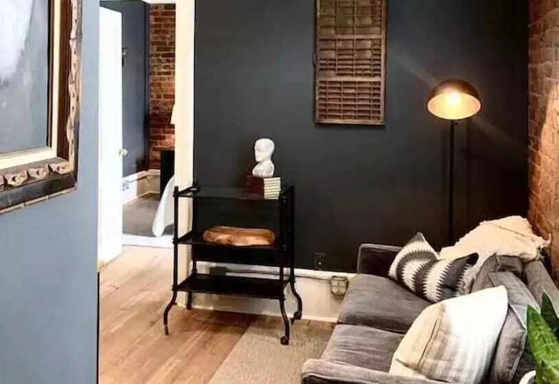 Hotelli Remedies Inn