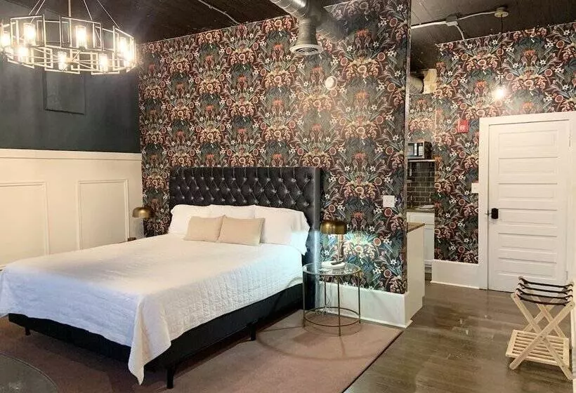 Hotelli Remedies Inn