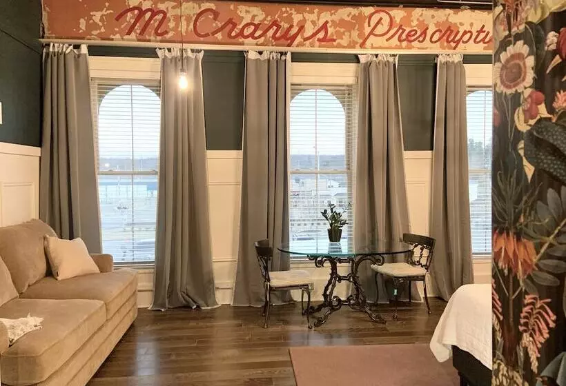 Hotelli Remedies Inn