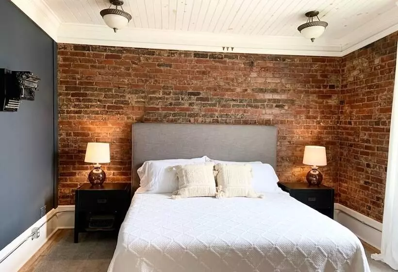 Hotelli Remedies Inn