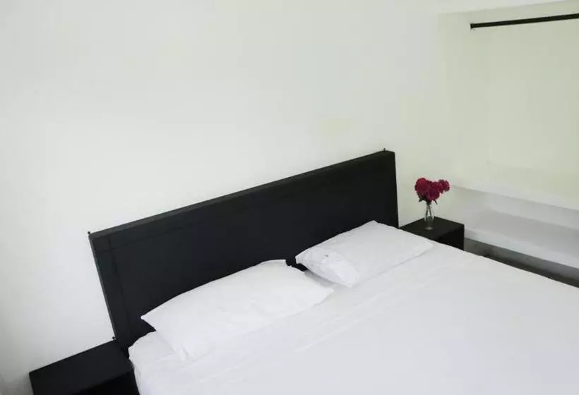 پانسیون Room In Guest Room Double Room For A Couple