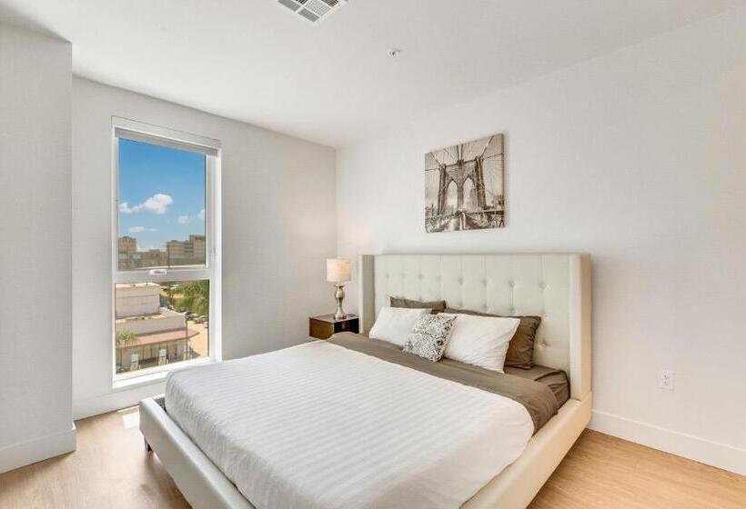 Apart Hotel Near Dodgers Stadium