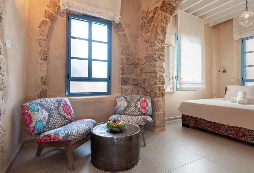 Aamiaismajoitus (B&B) Arabesque House