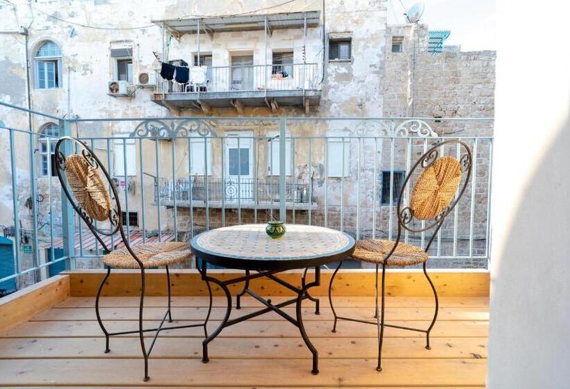 Aamiaismajoitus (B&B) Arabesque House