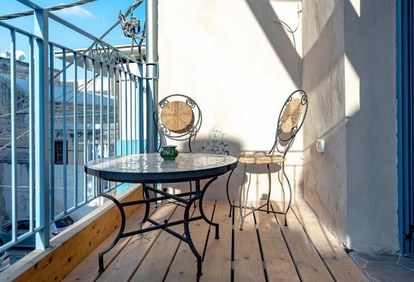 Aamiaismajoitus (B&B) Arabesque House