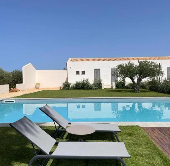 בית מלון כפרי Baglio Custera