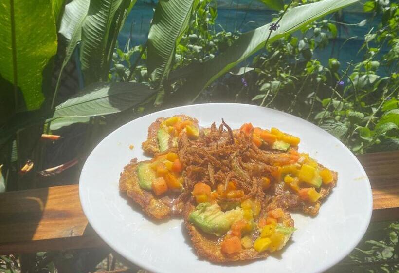 هتل Boutique Rooms At La Junta