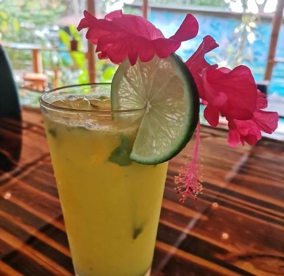 هتل Boutique Rooms At La Junta