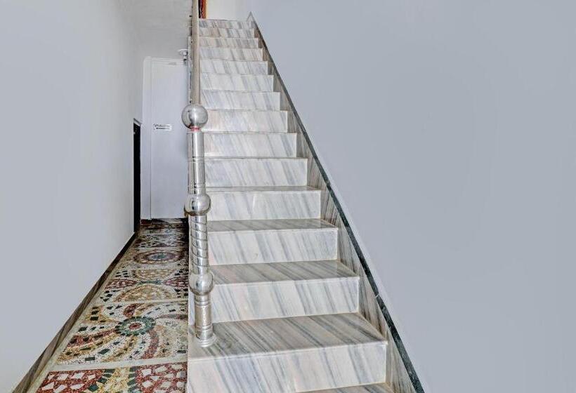 酒店 Flagship Dinesh Home Stay