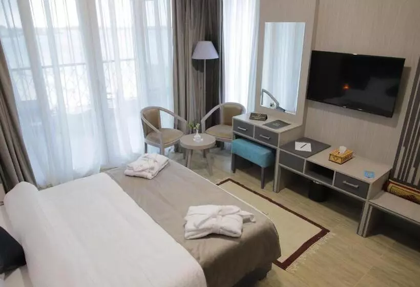 هتل Jewel Beach Matrouh